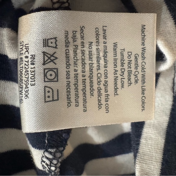 Eddie Bauer Striped Navy and White Long Sleeve Top size Medium - Picture 7 of 7